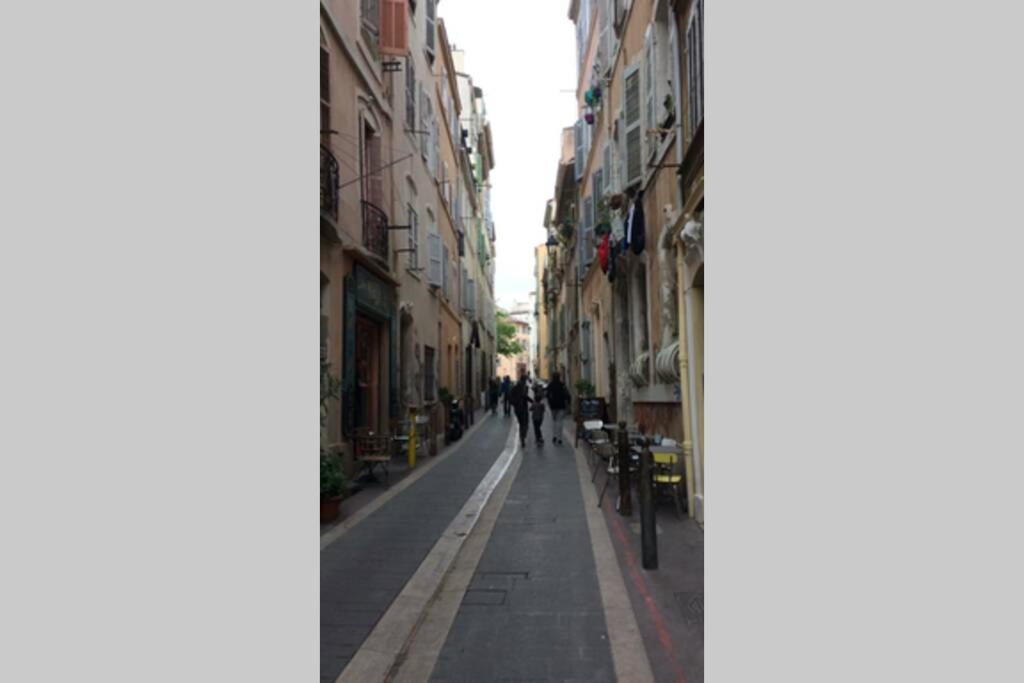 Chambre Au Coeur De Marseille Centre « Le Panier » Εξωτερικό φωτογραφία